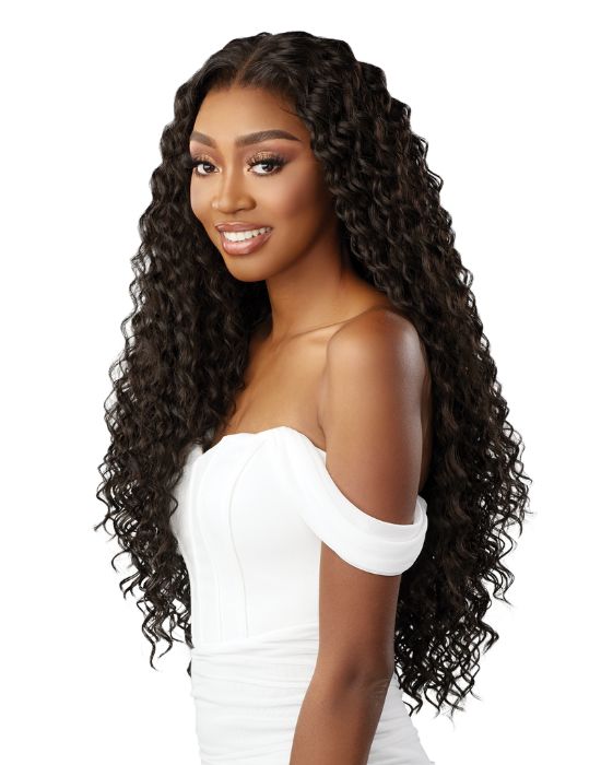 Sensationnel Bare Lace Unit 5 curly long glueless wig