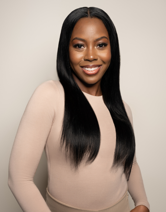 Women wearing Feme Human Hair Lace Wig Straight 18"